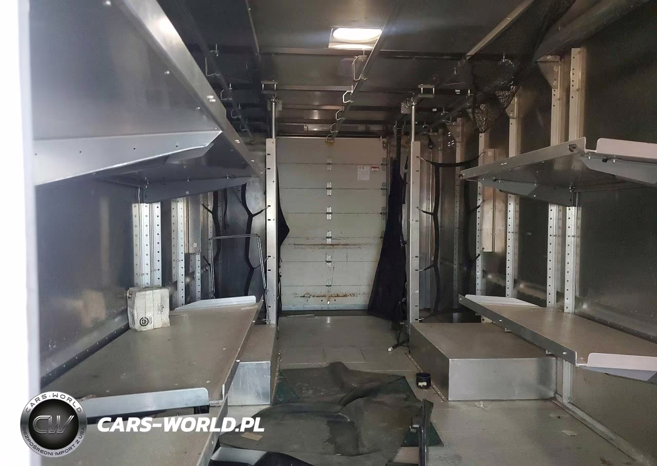 2019 Ford F59 Delivery Van VIN:1F65F5KY2K0A10183 - 11