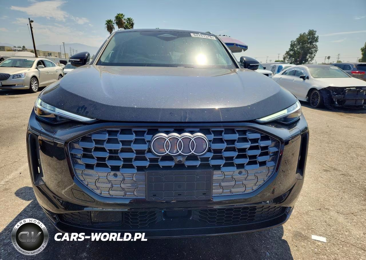 2025 Audi Q5 Premium Plus VIN:WA12AAGU4S2089948 - 5