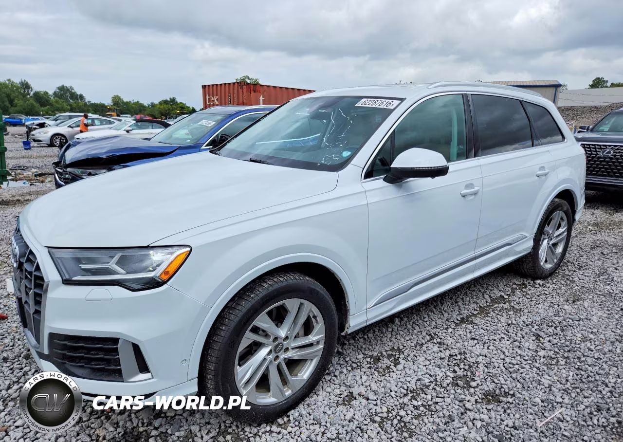 2020 Audi Q7 Premium Plus