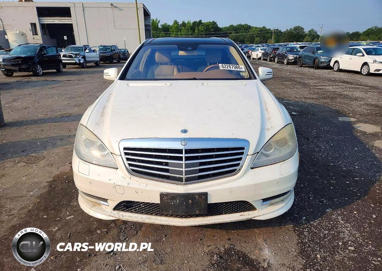 2010 Mercedes-Benz S 550 4Matic VIN:WDDNG8GBXAA319348 - 5