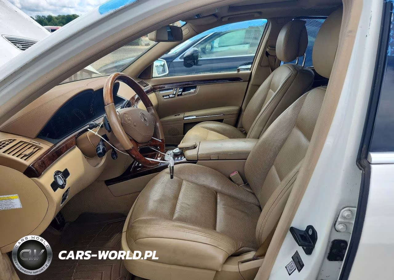 2010 Mercedes-Benz S 550 4Matic VIN:WDDNG8GBXAA319348 - 7