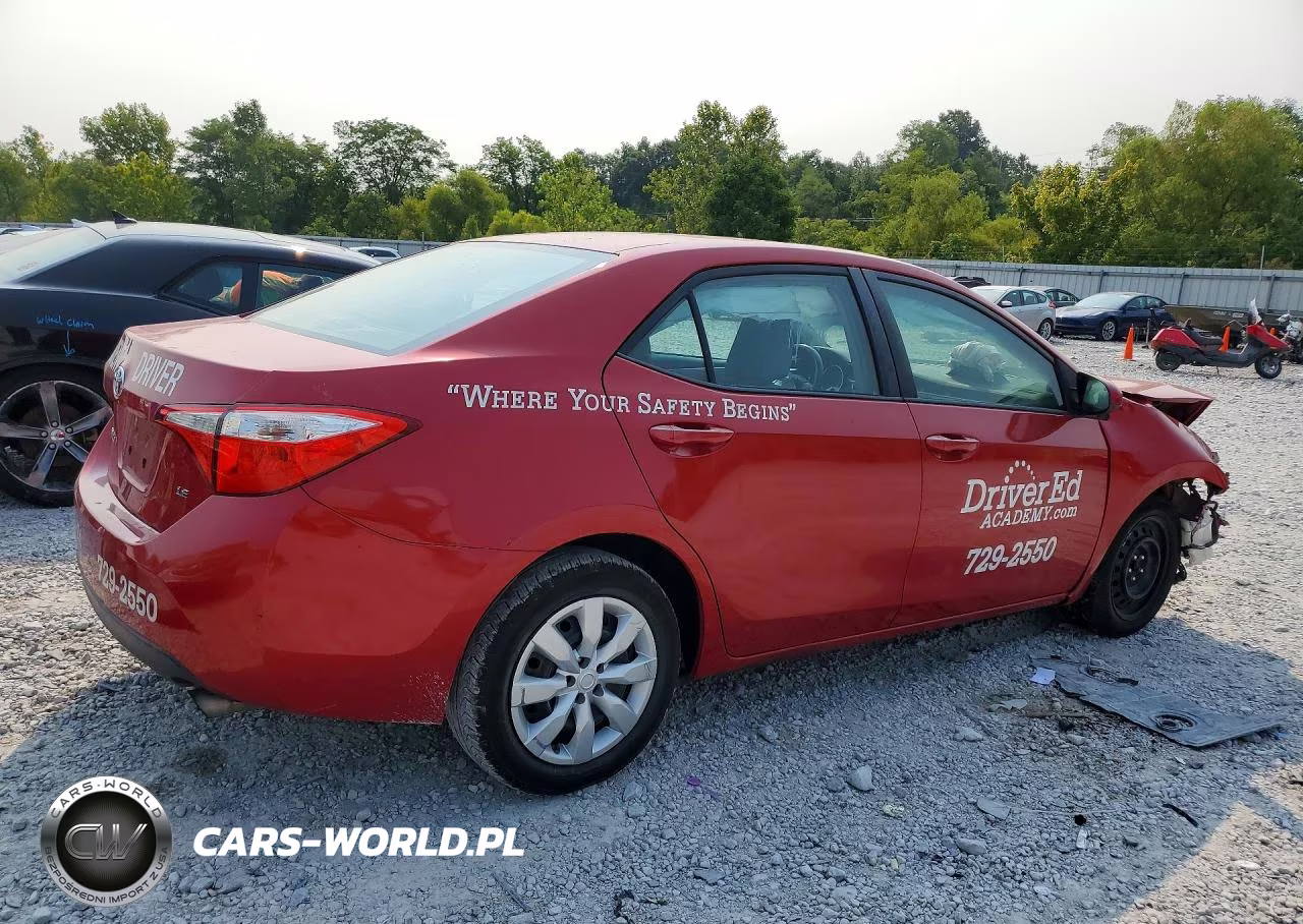 2015 Toyota Corolla Le VIN:2T1BURHEXFC378844 - 3