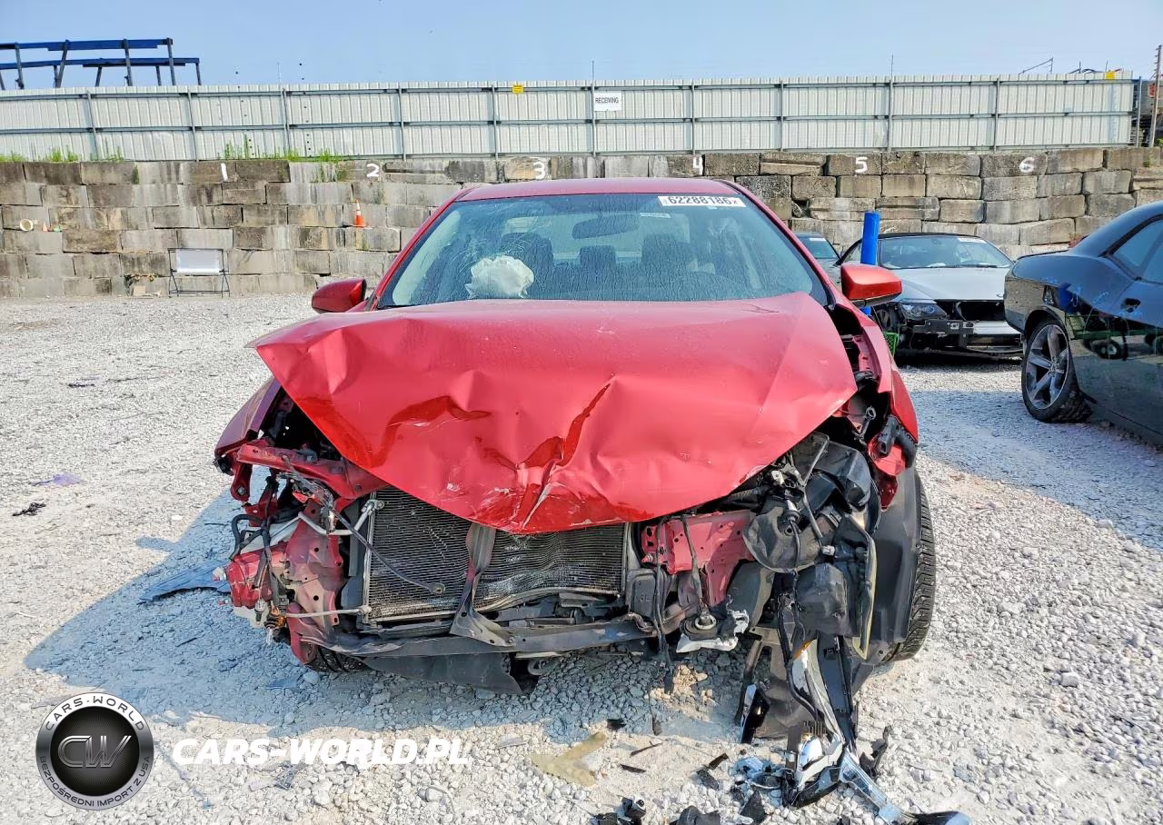 2015 Toyota Corolla Le VIN:2T1BURHEXFC378844 - 5
