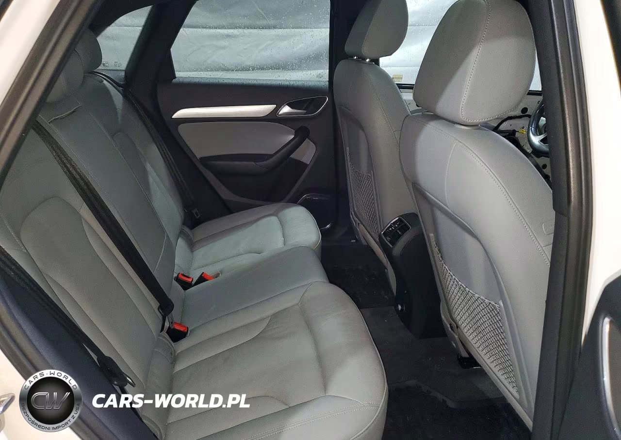 2017 Audi Q3 Prestige VIN:WA1GCCFSXHR012657 - 11