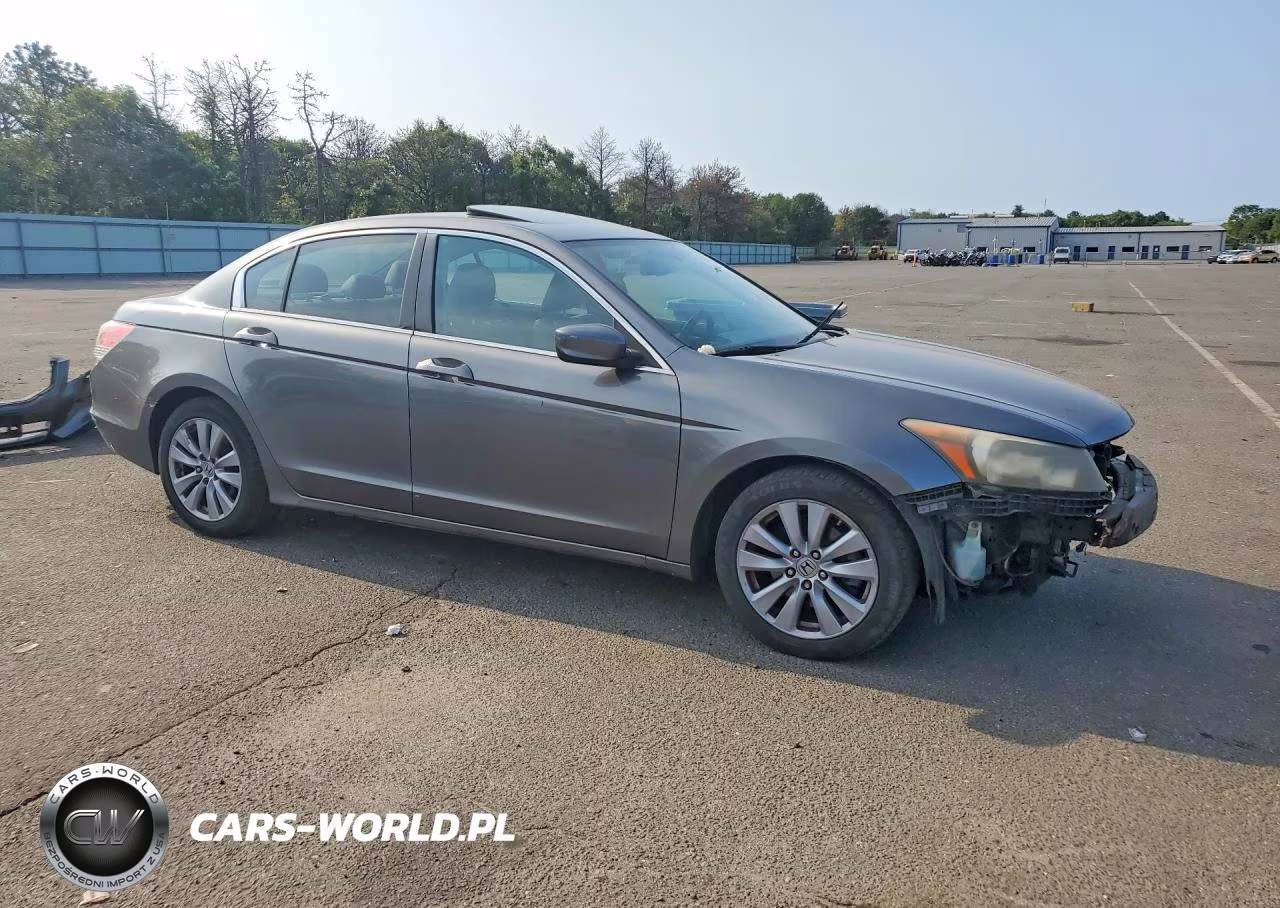 2011 Honda Accord Exl VIN:1HGCP2F86BA054628 - 4