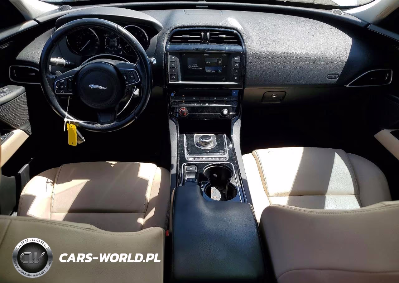 2017 Jaguar Xe Premium VIN:SAJAD4BV3HA954838 - 8