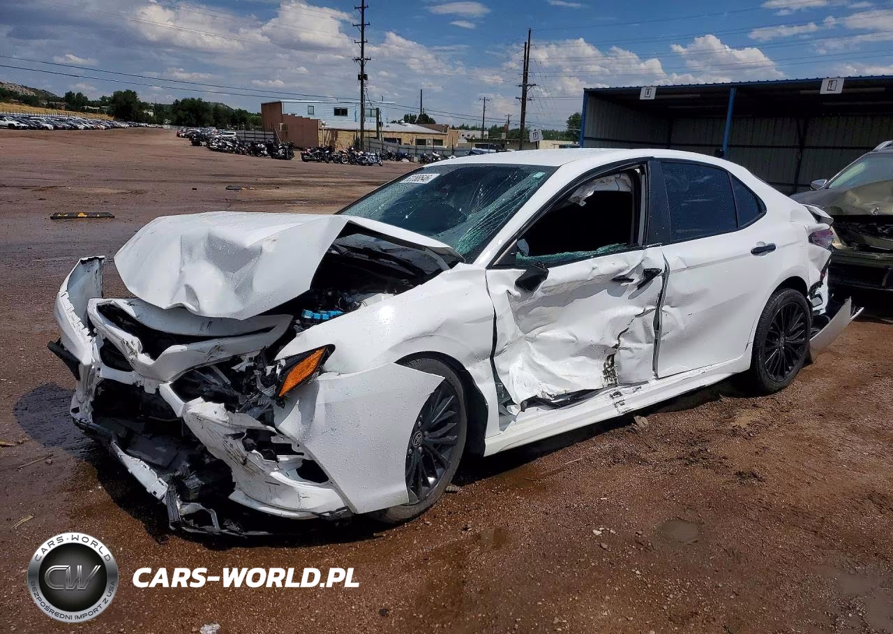2021 Toyota Camry Se Nightshade – zdjęcie 1 z 11