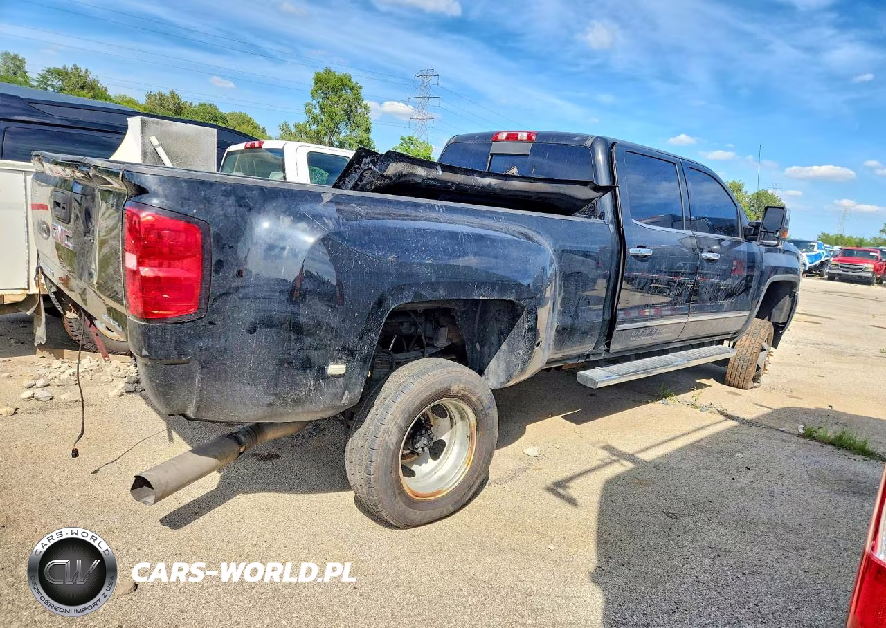 2019 GMC Sierra K3500 Denali VIN:1GT42WEY1KF144072 - 3