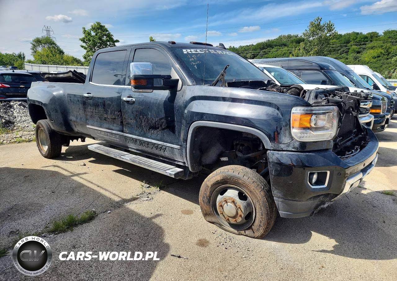 2019 GMC Sierra K3500 Denali VIN:1GT42WEY1KF144072 - 4