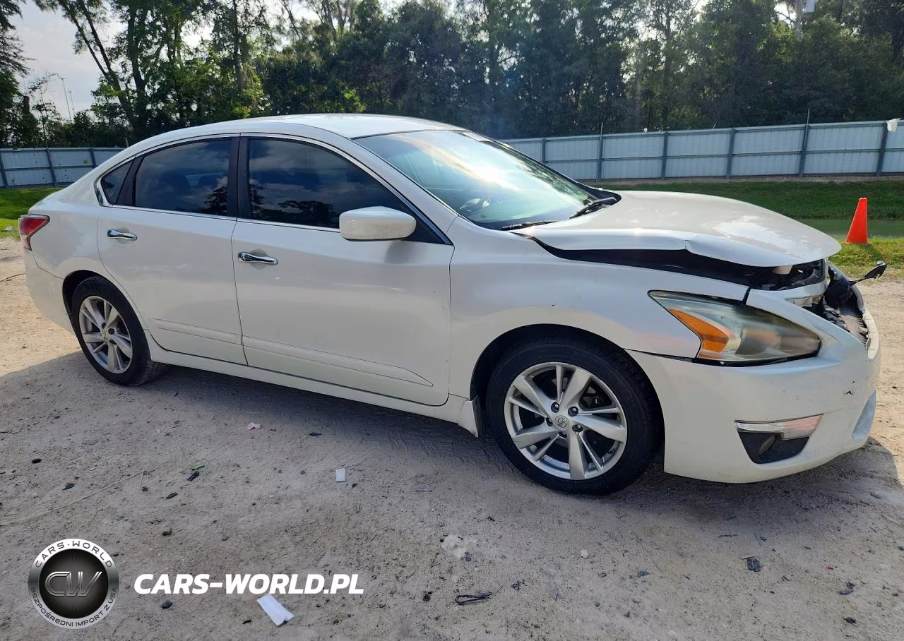 2015 Nissan Altima 2.5 Sv VIN:1N4AL3AP0FC147795 - 4