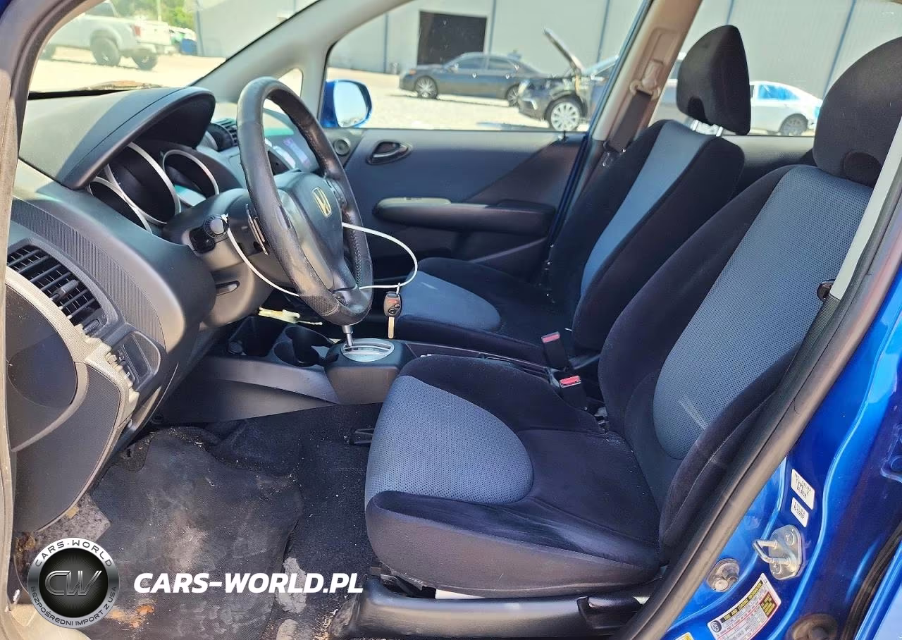 2008 Honda Fit Sport VIN:JHMGD386X8S013561 - 7