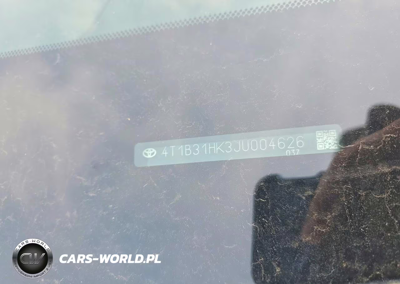 2018 Toyota Camry Le VIN:4T1B31HK3JU004626 - 12