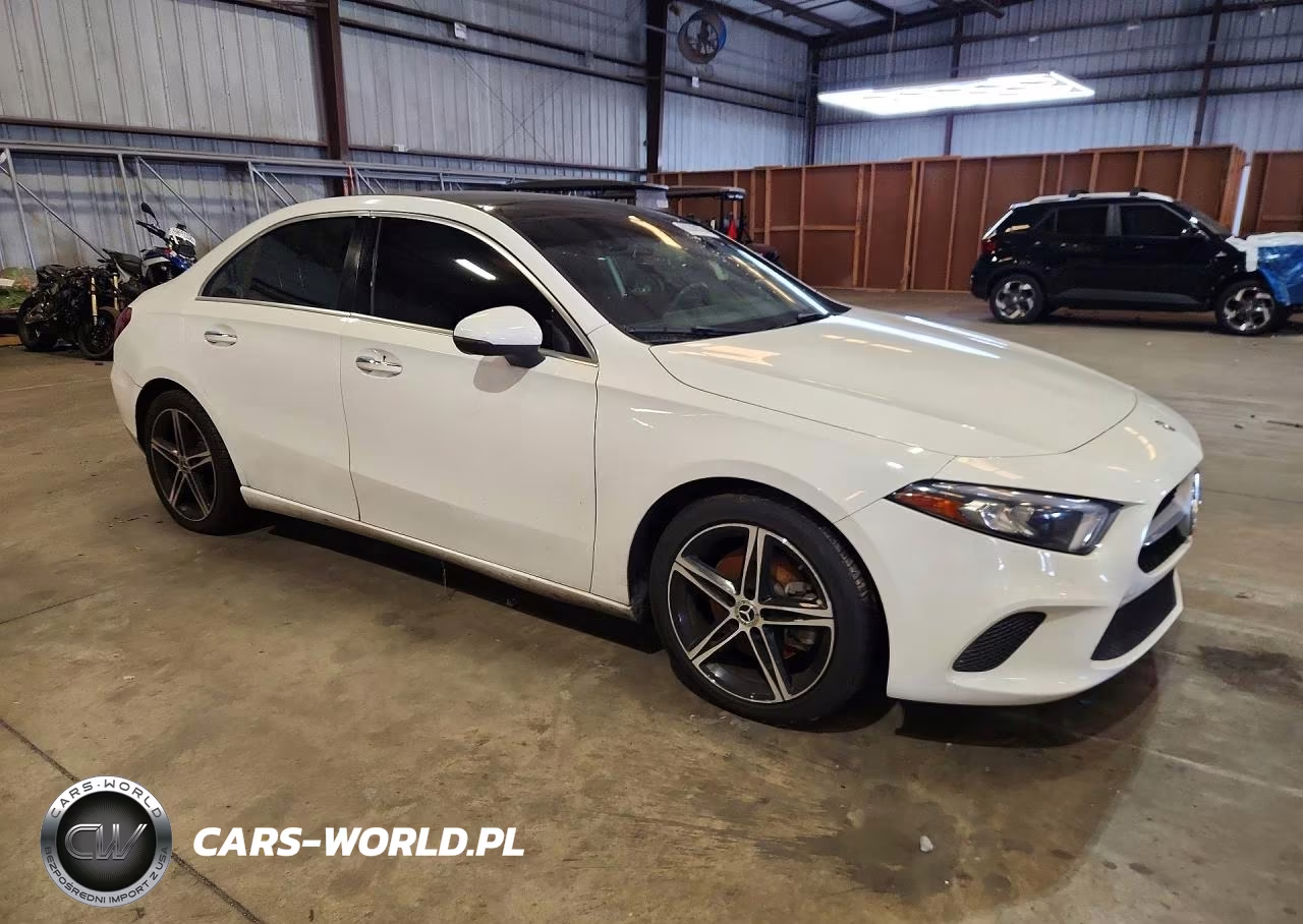 2019 Mercedes-Benz A 220 VIN:WDD3G4EB5KW000477 - 4