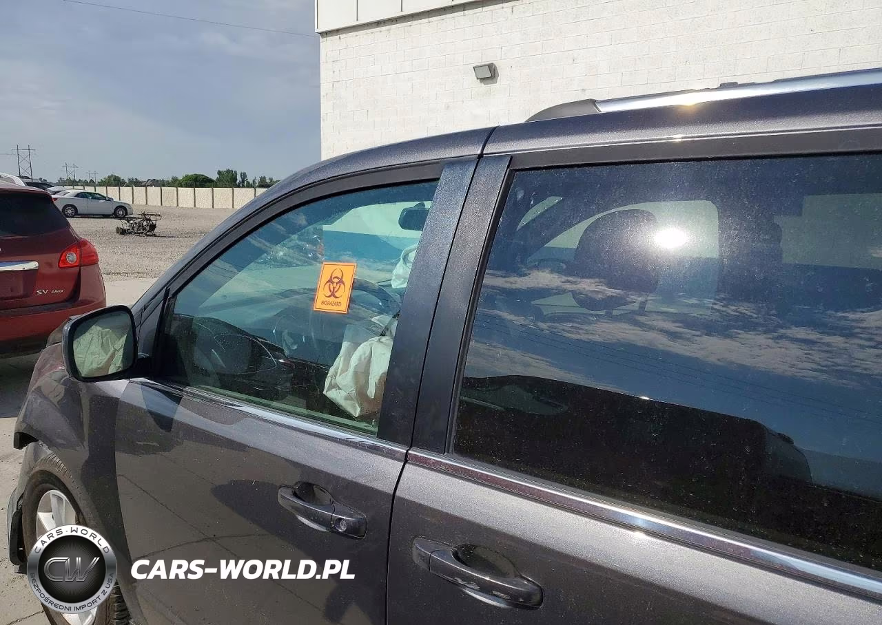 2018 Dodge Grand Caravan Sxt VIN:2C4RDGCG0JR210246 - 8