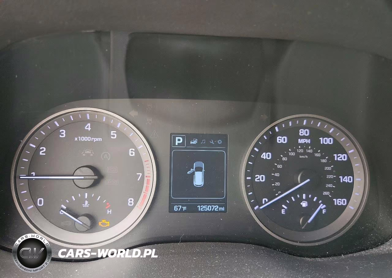 2016 Hyundai Tucson VIN:KM8J3CA24GU069222 - 9