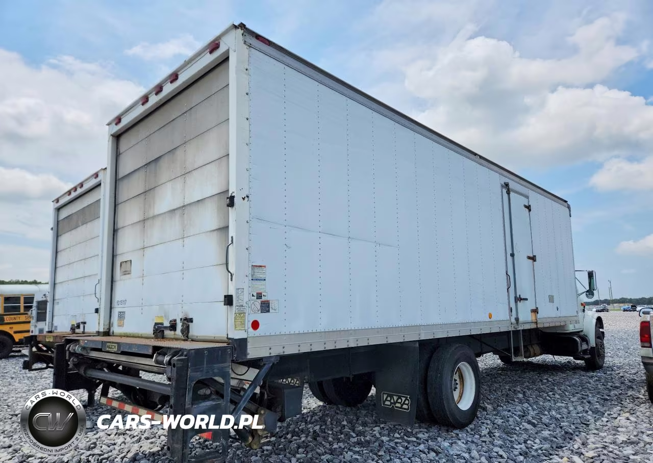 2002 International 4000 4700 - Box Truck VIN:1HTSCABN62H509029 - 3