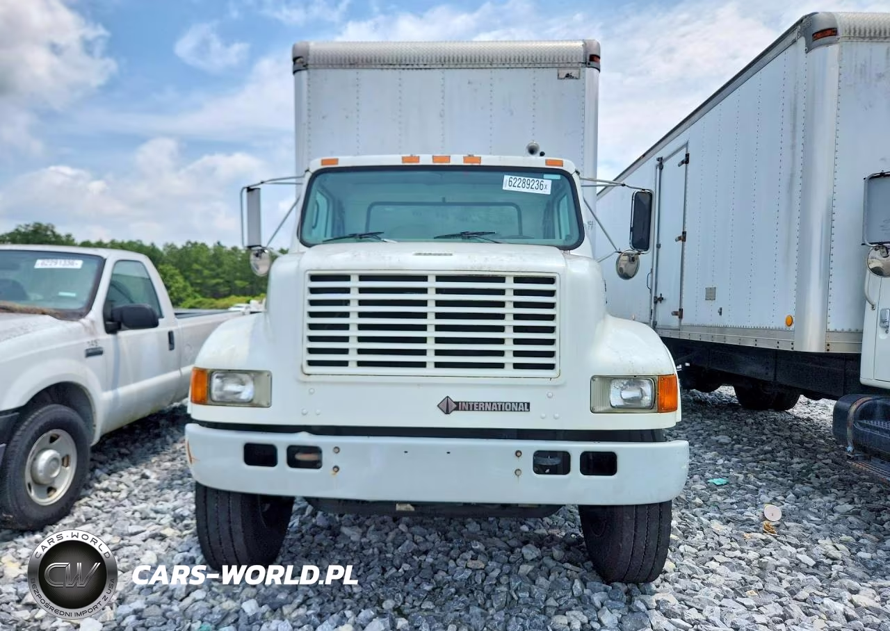 2002 International 4000 4700 - Box Truck VIN:1HTSCABN62H509029 - 5