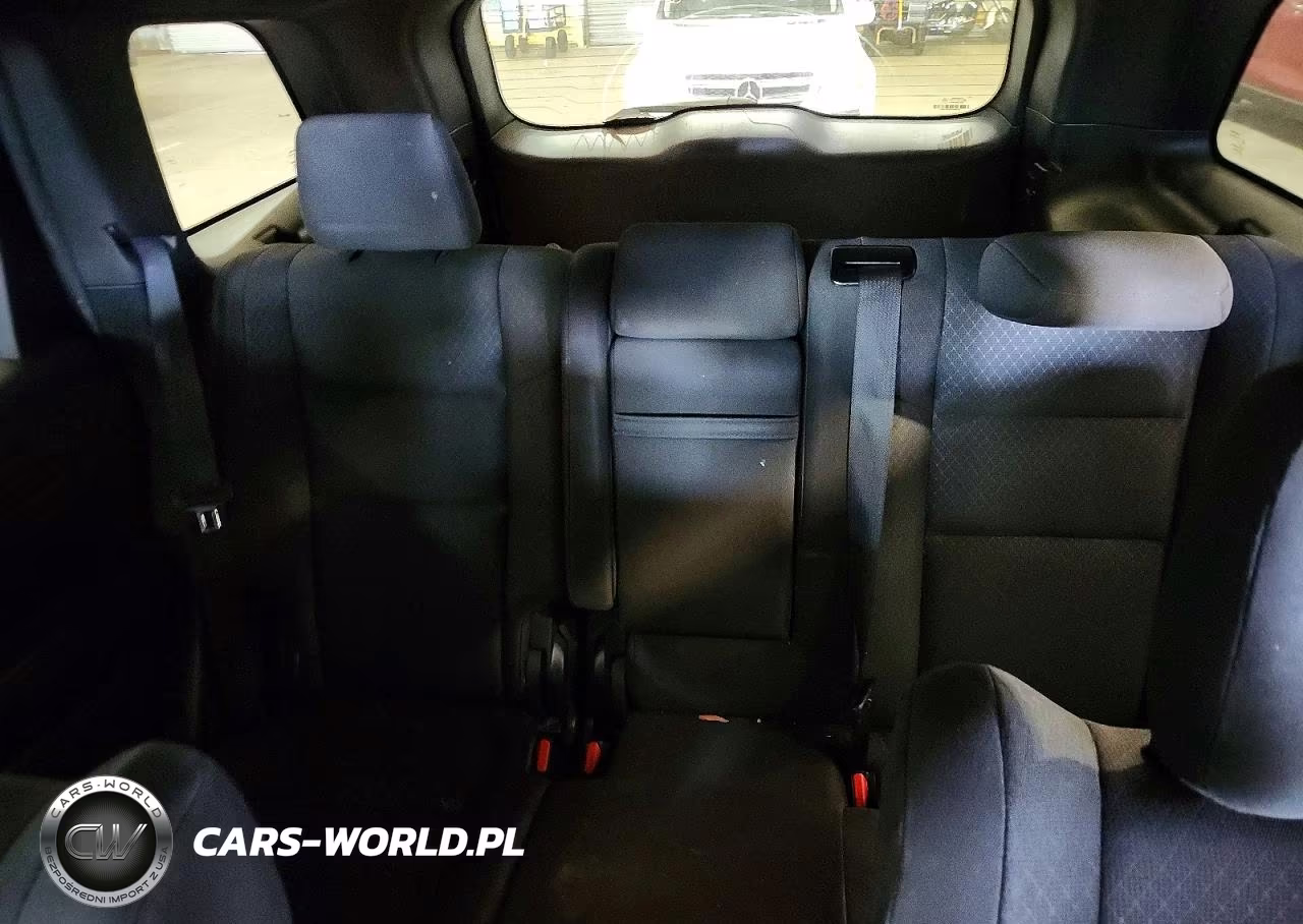 2019 Jeep Grand Cherokee Laredo VIN:1C4RJEAG1KC681090 - 10
