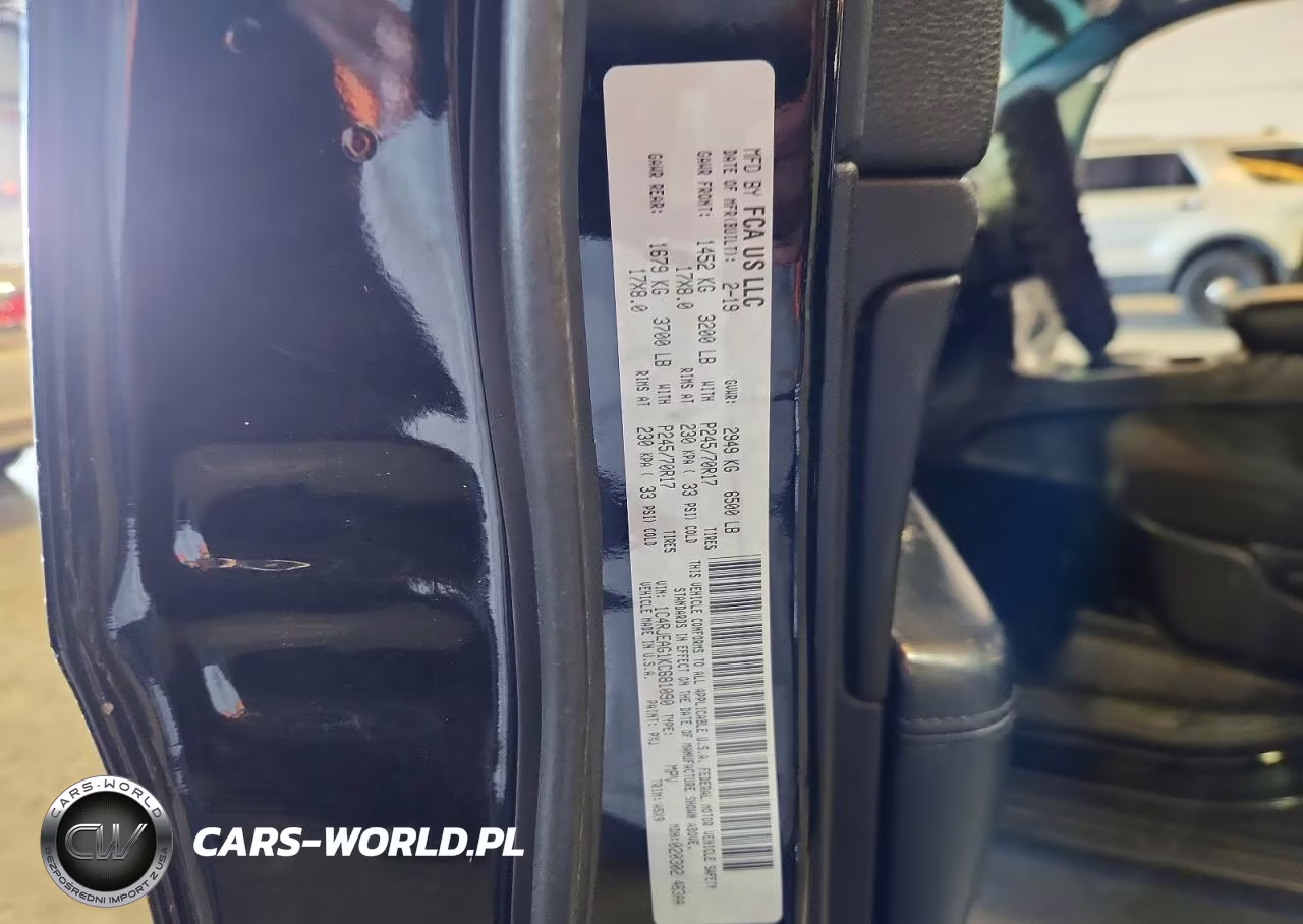 2019 Jeep Grand Cherokee Laredo VIN:1C4RJEAG1KC681090 - 13
