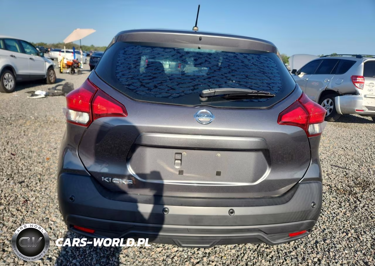 2020 Nissan Kicks S VIN:3N1CP5BV4LL541822 - 6