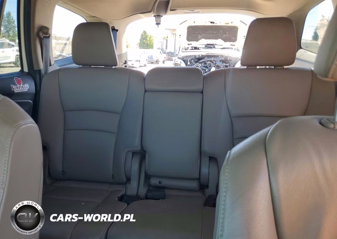 2016 Honda Pilot Touring VIN:5FNYF6H91GB042566 - 10