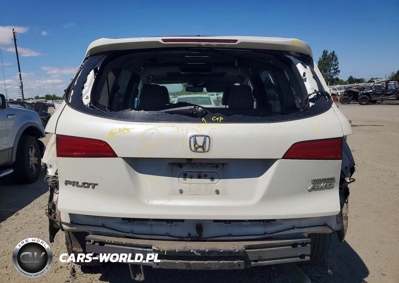 2016 Honda Pilot Touring VIN:5FNYF6H91GB042566 - 6