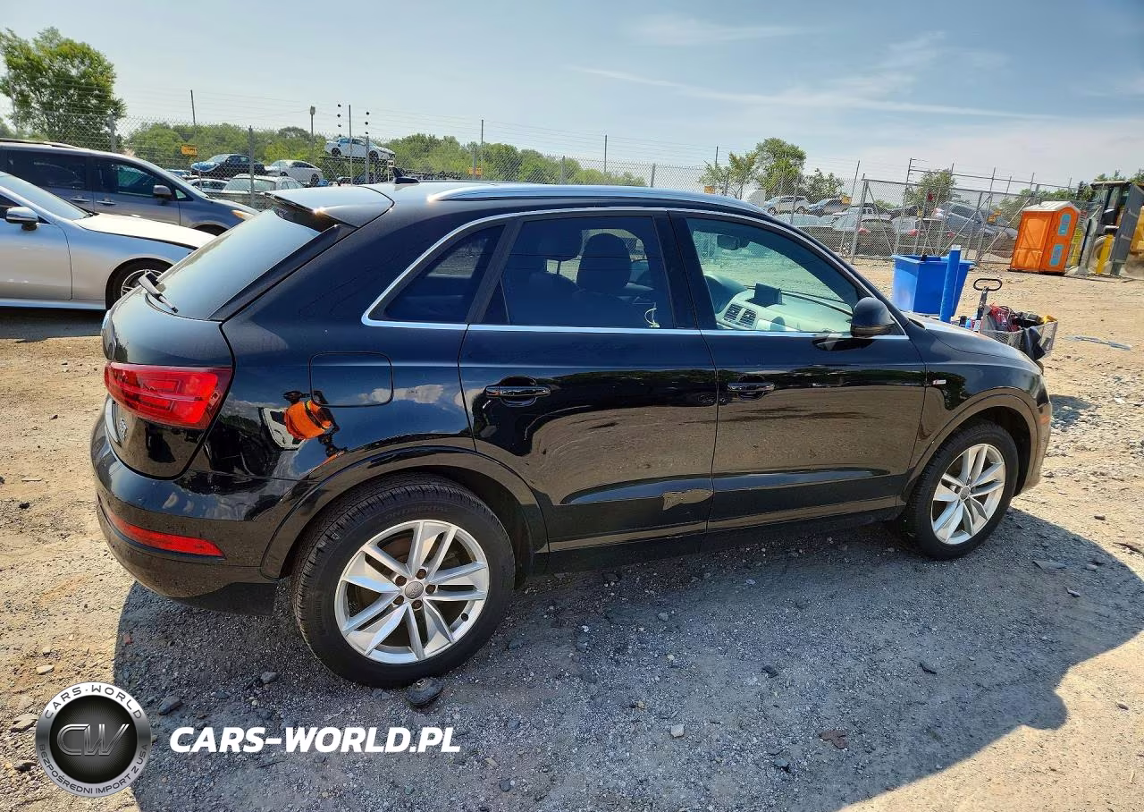 2018 Audi Q3 Premium Plus VIN:WA1JCCFS4JR007918 - 3