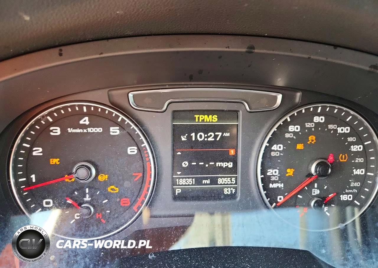 2018 Audi Q3 Premium Plus VIN:WA1JCCFS4JR007918 - 9