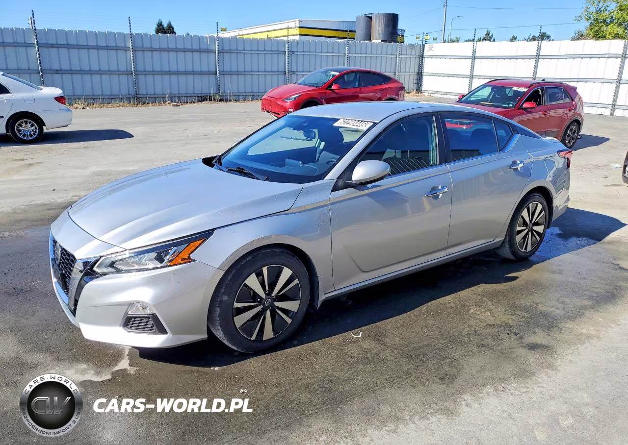 2022 Nissan Altima Sv – zdjęcie 1 z 12