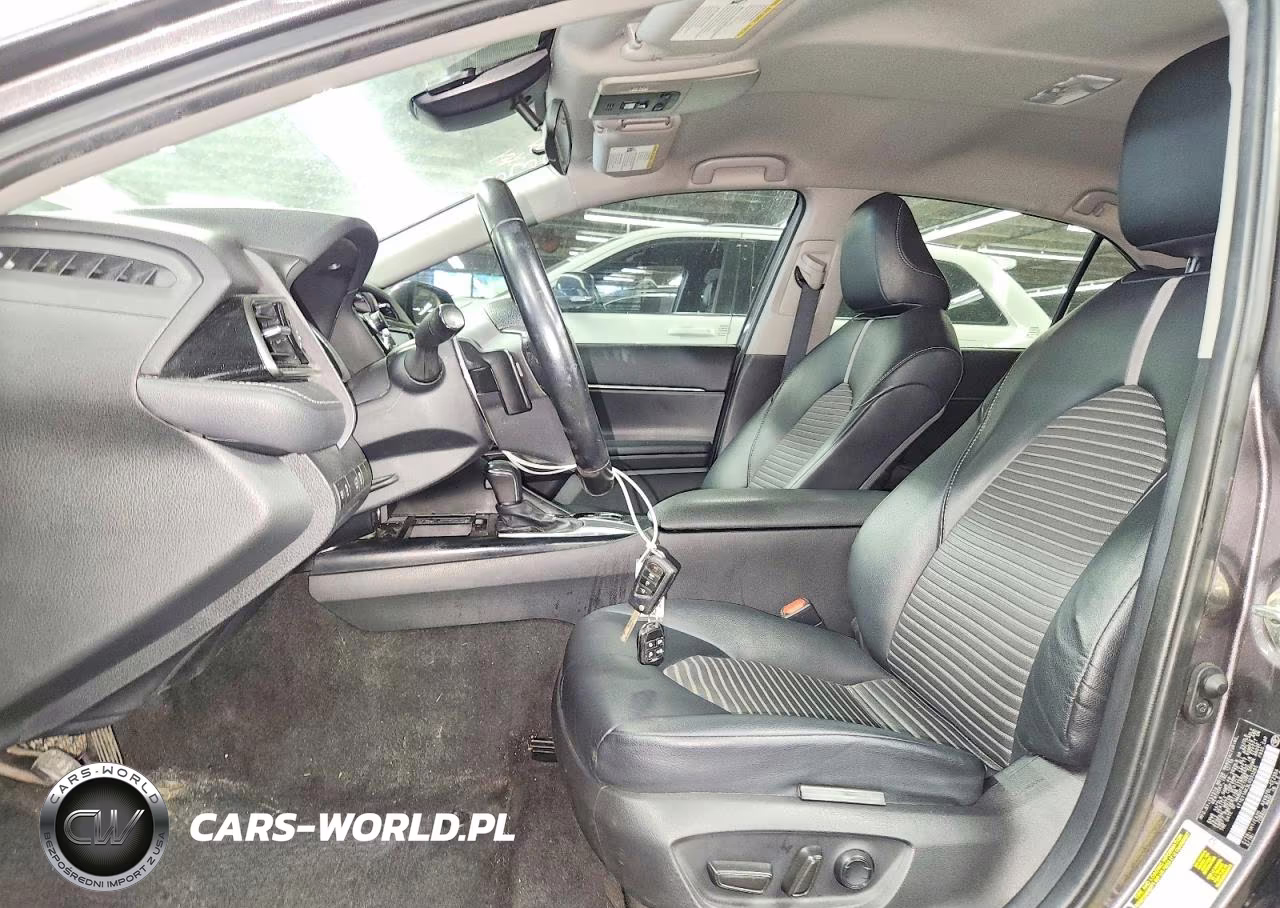 2020 Toyota Camry Se VIN:4T1G11AK3LU333285 - 7