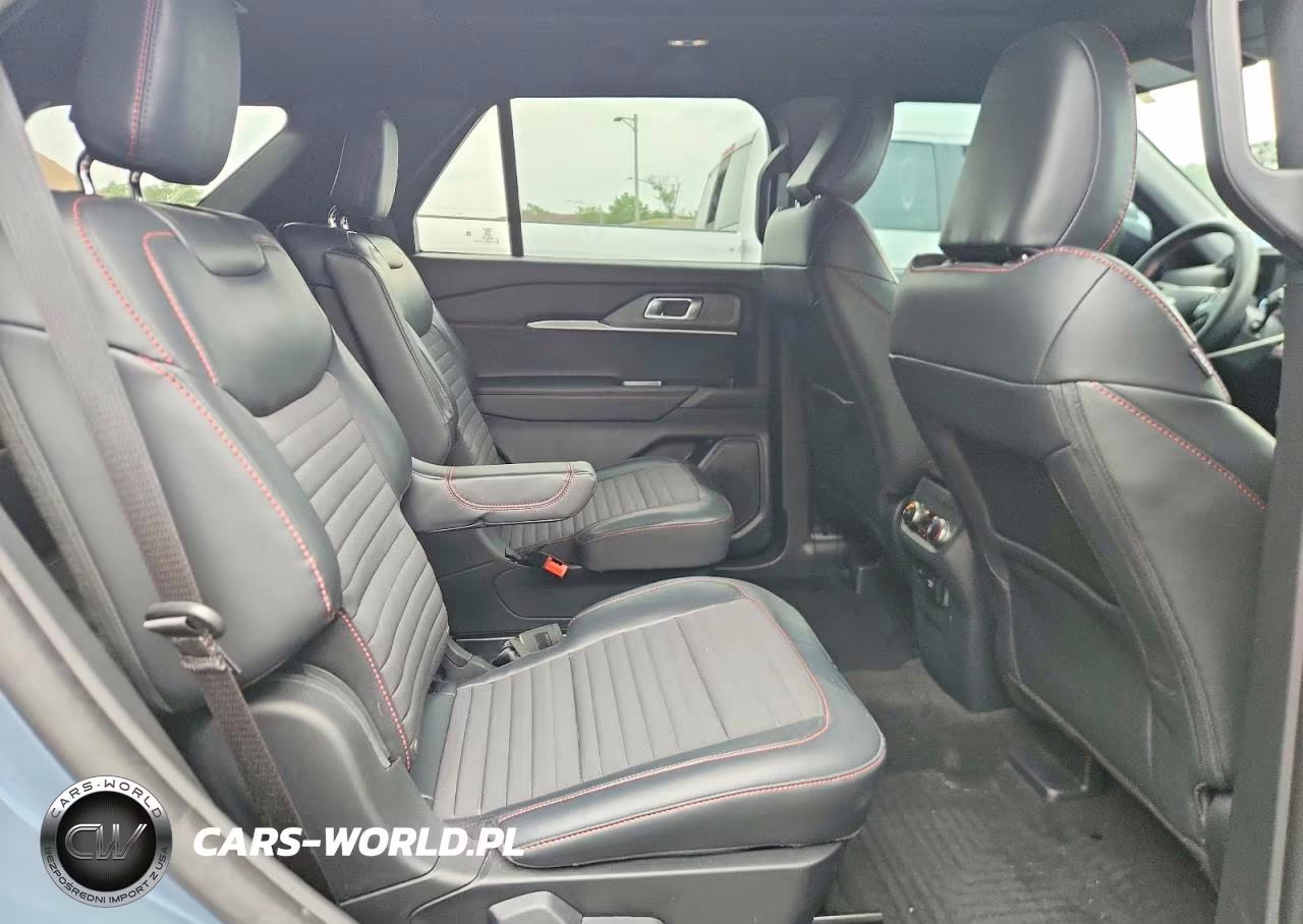 2025 Ford Explorer St-Line VIN:1FMUK8KH5SGC73731 - 11