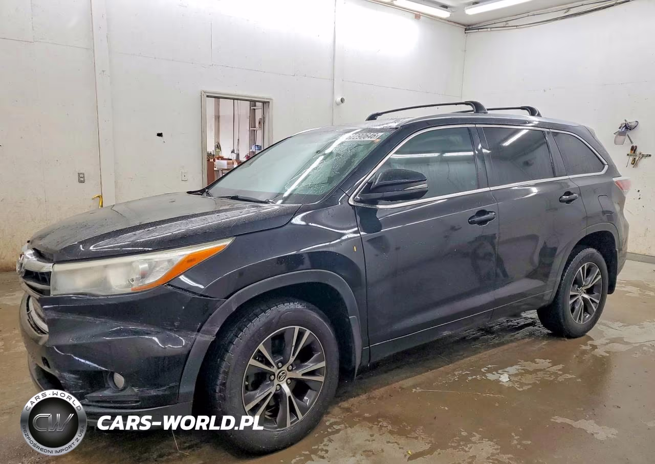 2016 Toyota Highlander Xle – zdjęcie 1 z 13