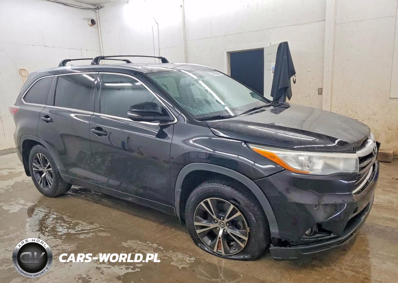 2016 Toyota Highlander Xle VIN:5TDJKRFH2GS225608 - 4
