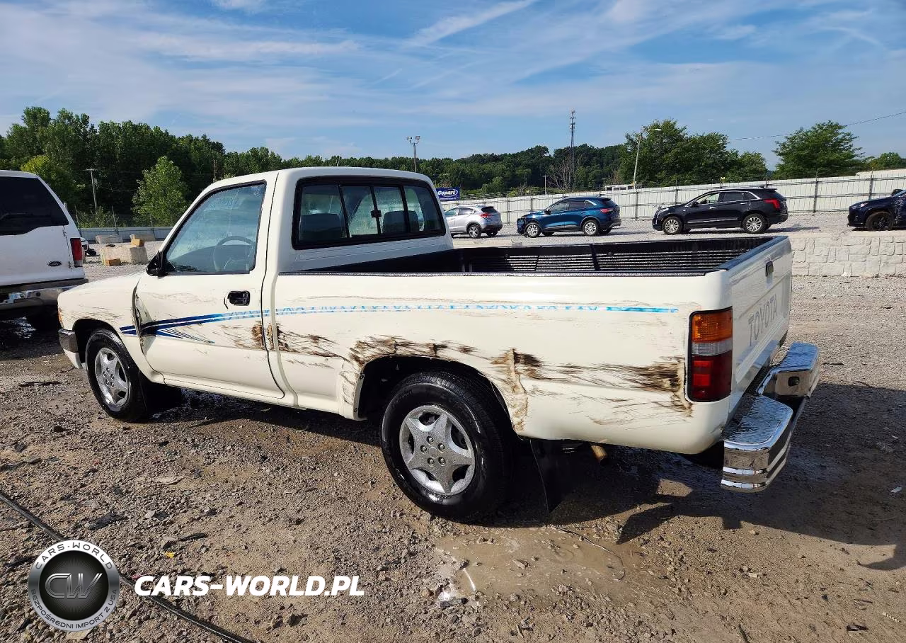1992 Toyota Pickup 1-2 Ton Short Wheelbase Dlx VIN:4TARN81P6NZ001607 - 2
