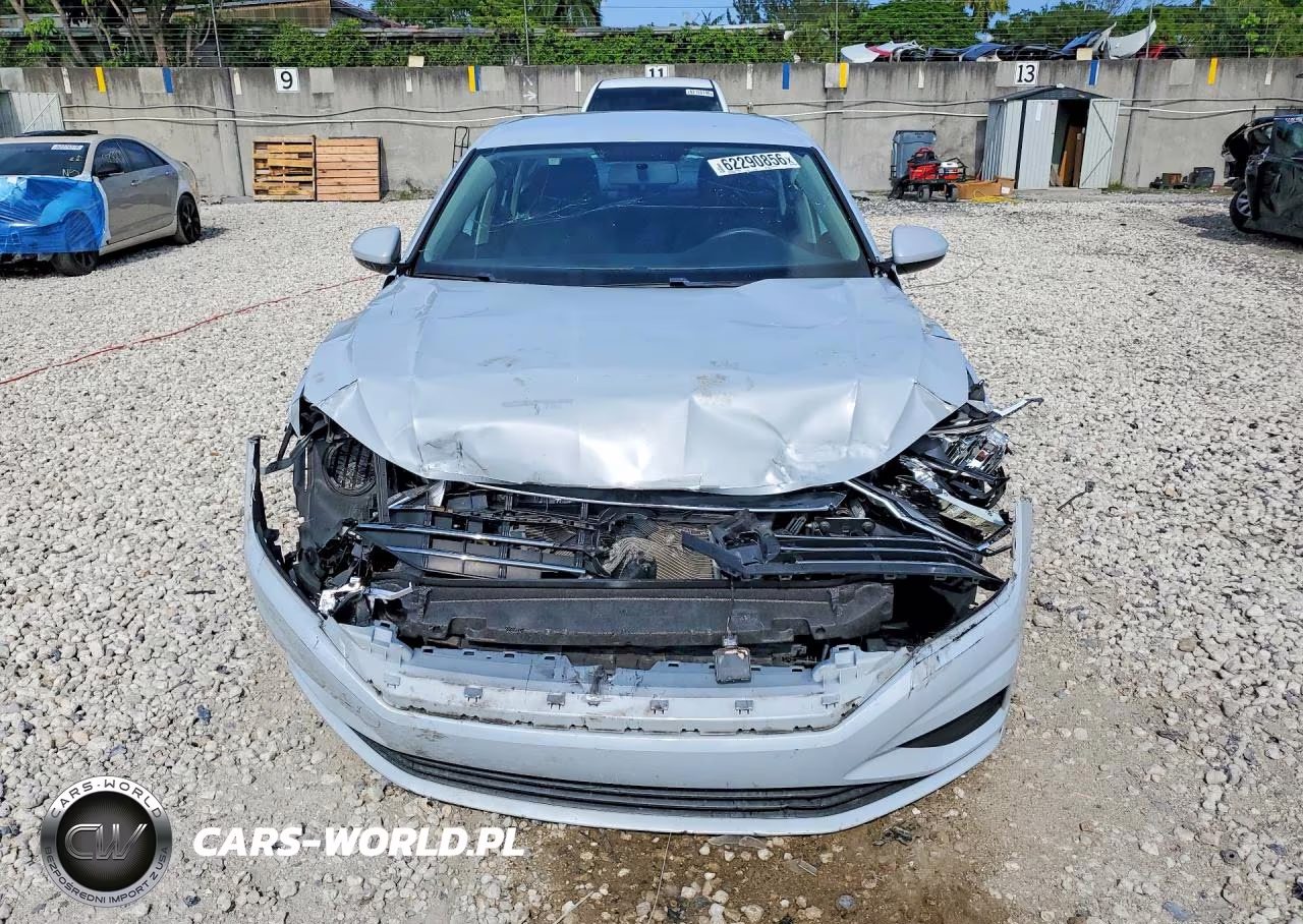 2019 Volkswagen Jetta S VIN:3VWC57BU3KM122159 - 5