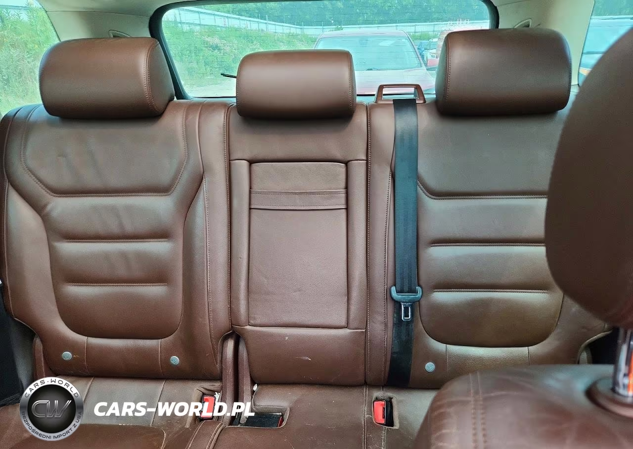 2012 Volkswagen Touareg V6 Tdi VIN:WVGFK9BPXCD003516 - 10