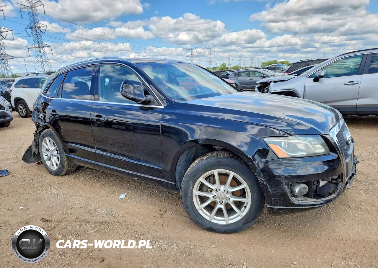2011 Audi Q5 Premium Plus VIN:WA1LFAFP1BA021582 - 4