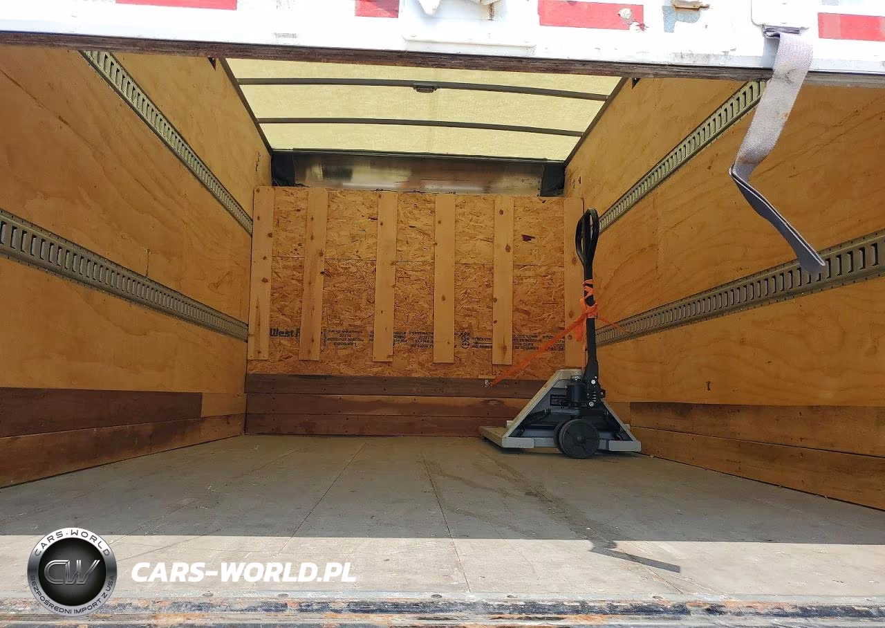 2021 Freightliner Sprinter Box Truck VIN:W2X8E33Y2MN174509 - 10