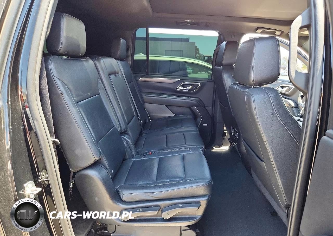 2023 Chevrolet Suburban C1500 Lt VIN:1GNSCCKDXPR101576 - 11