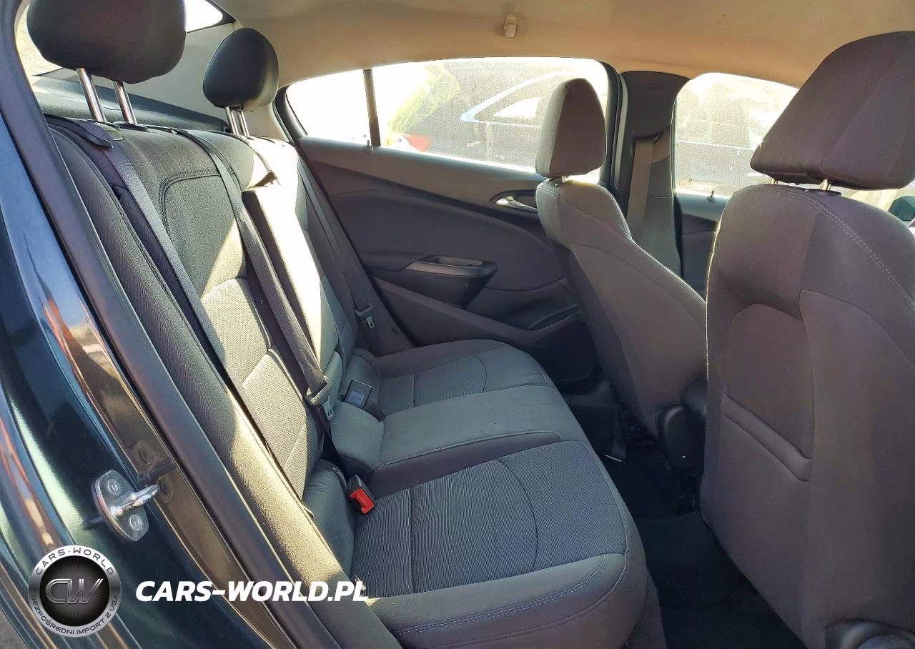 2018 Chevrolet Cruze Lt VIN:1G1BE5SM3J7228874 - 10
