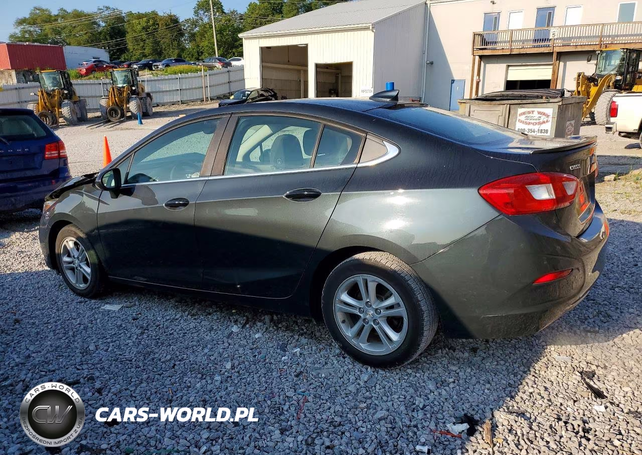 2018 Chevrolet Cruze Lt VIN:1G1BE5SM3J7228874 - 2