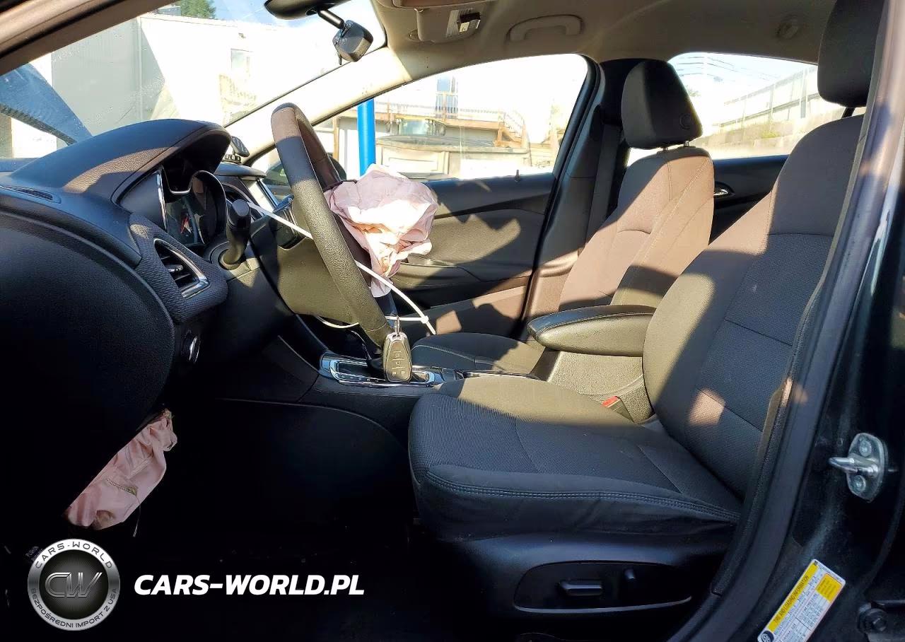 2018 Chevrolet Cruze Lt VIN:1G1BE5SM3J7228874 - 7