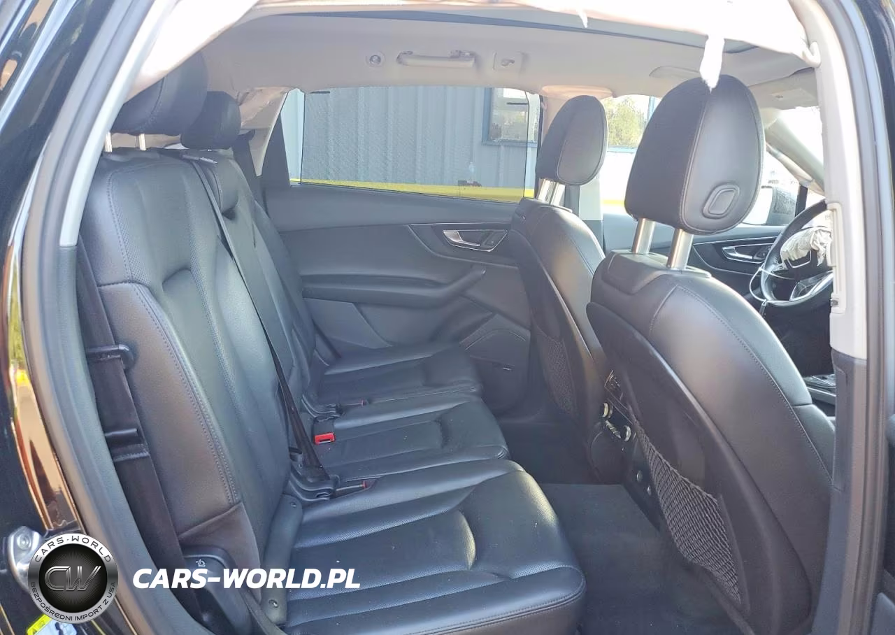2019 Audi Q7 Prestige VIN:WA1VAAF73KD001548 - 10