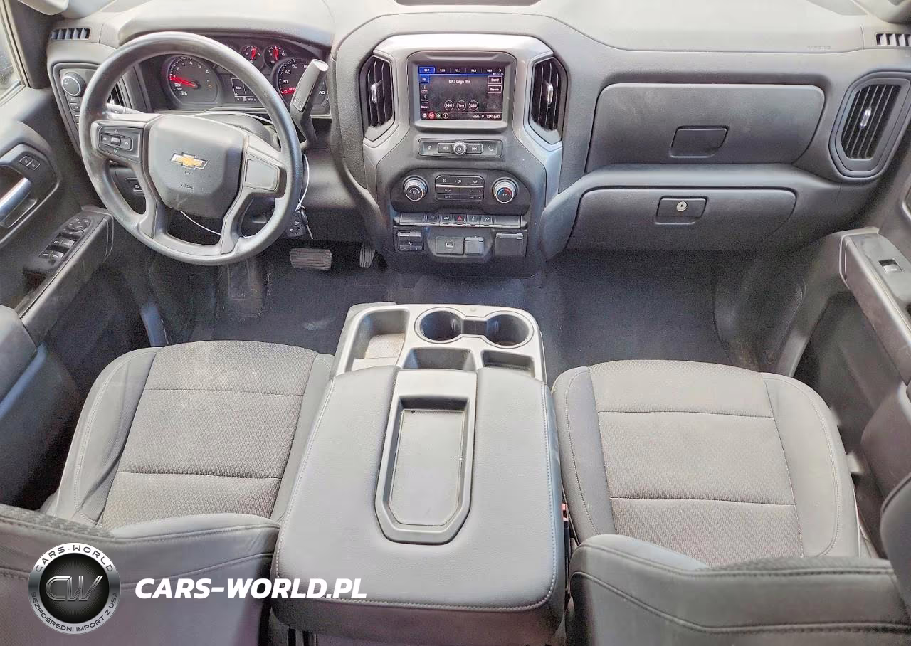 2020 Chevrolet Silverado K1500 Custom VIN:3GCPYBEK5LG343397 - 8