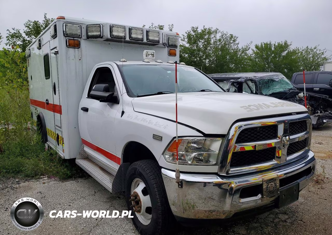 2018 Ram 3500 Sd Ambulance VIN:3C7WRSBJ5JG231283 - 4