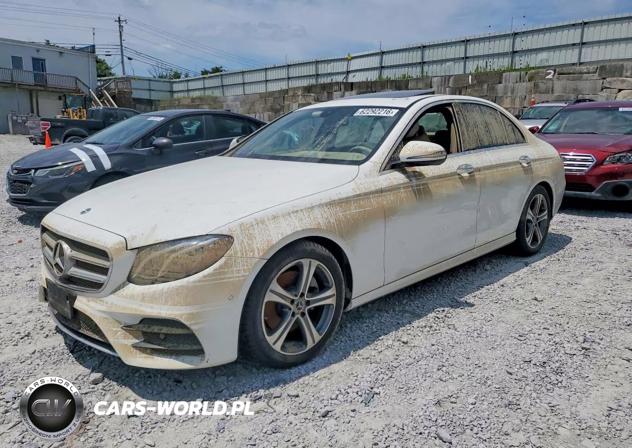 2018 Mercedes-Benz E 300 4Matic – zdjęcie 1 z 12