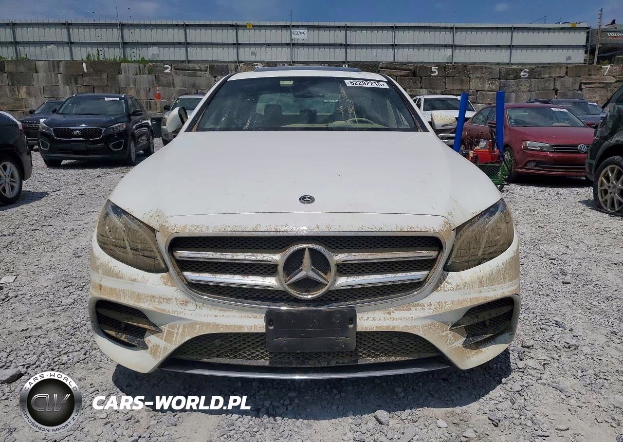 2018 Mercedes-Benz E 300 4Matic VIN:WDDZF4KB2JA479938 - 5