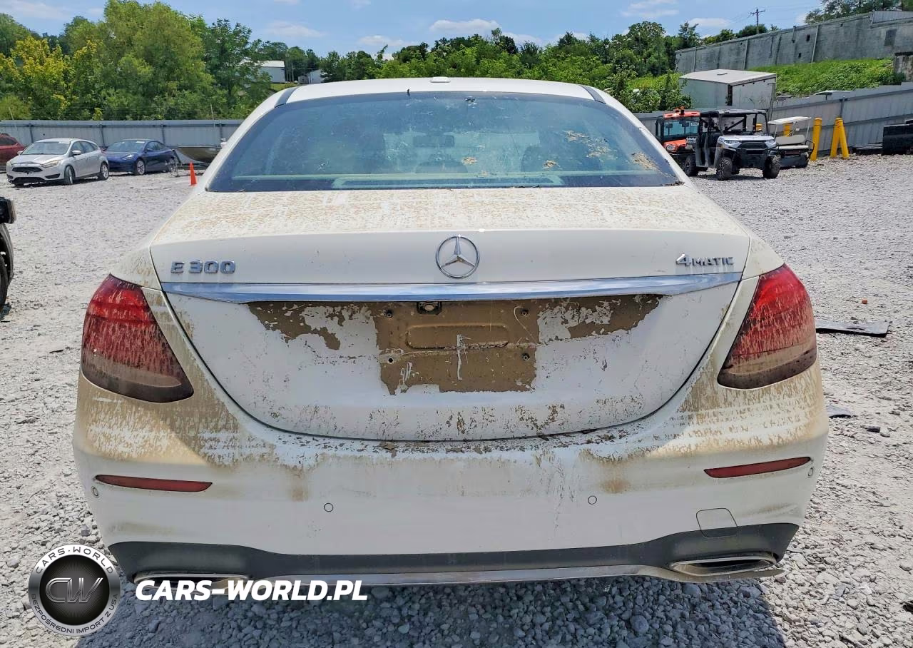 2018 Mercedes-Benz E 300 4Matic VIN:WDDZF4KB2JA479938 - 6