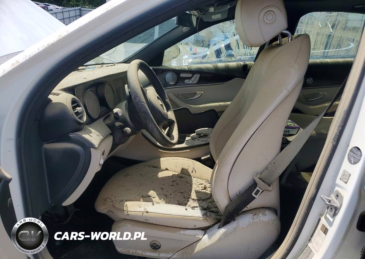 2018 Mercedes-Benz E 300 4Matic VIN:WDDZF4KB2JA479938 - 7