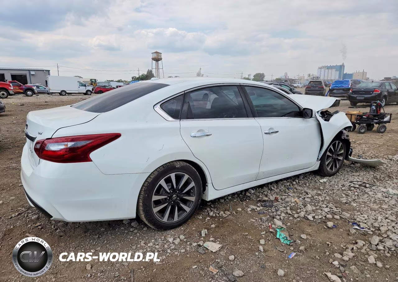 2018 Nissan Altima 2.5 Sv VIN:1N4AL3AP6JC269375 - 3